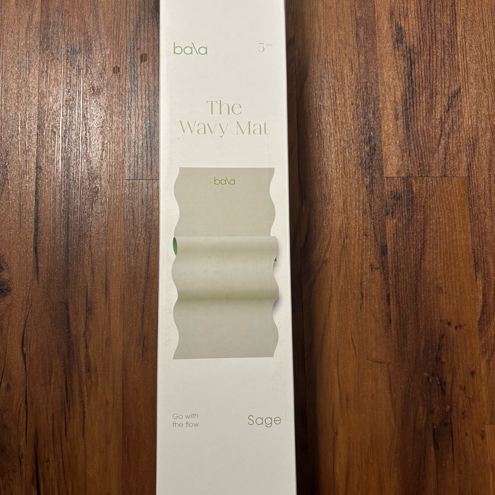 Bala Wavy Mat in Sage Green
